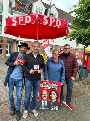 v.l.n.r. Felix Lieser, Michael Hwasta, Karin Epple, Christian Schreider MdB